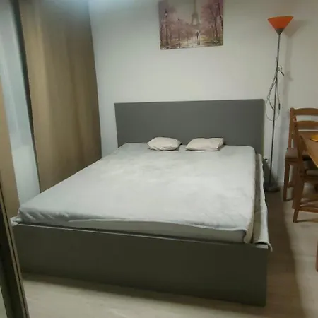 Dc Ghencea 158 Self Check-in * בוקרשט